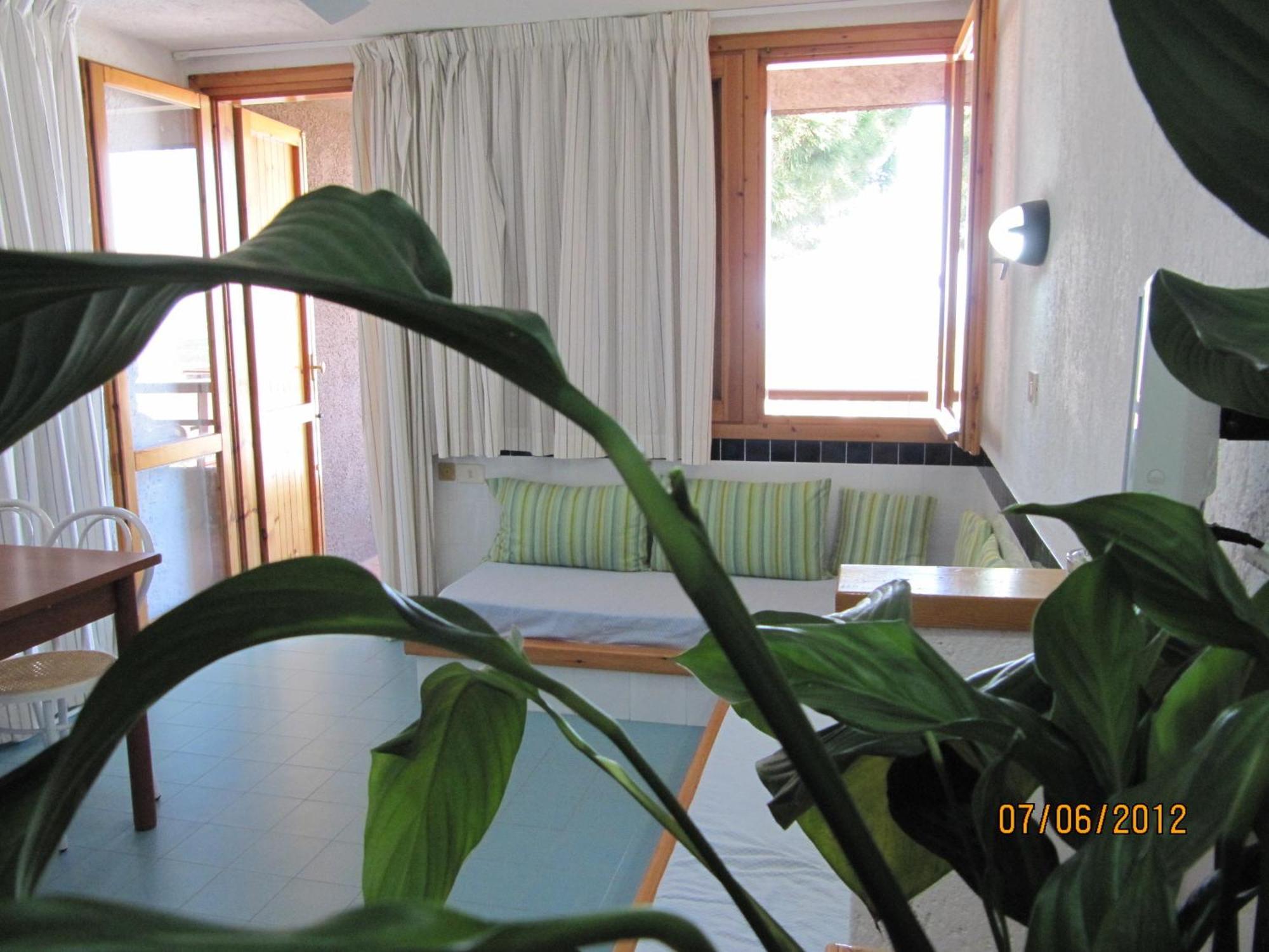 Centro Vacanze Cugnana Verde Portisco Exterior foto