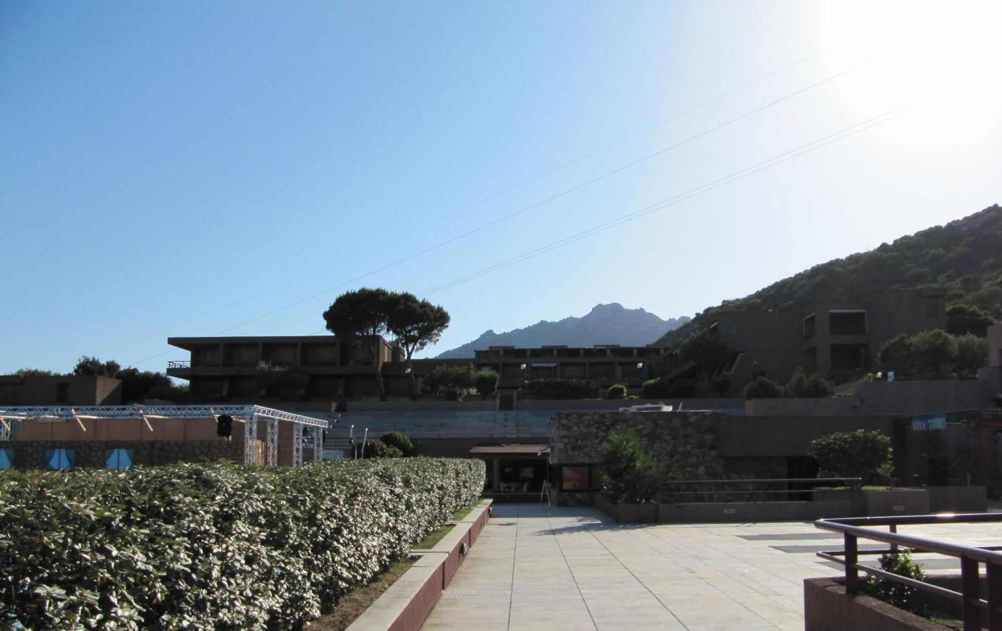 Centro Vacanze Cugnana Verde Portisco Exterior foto