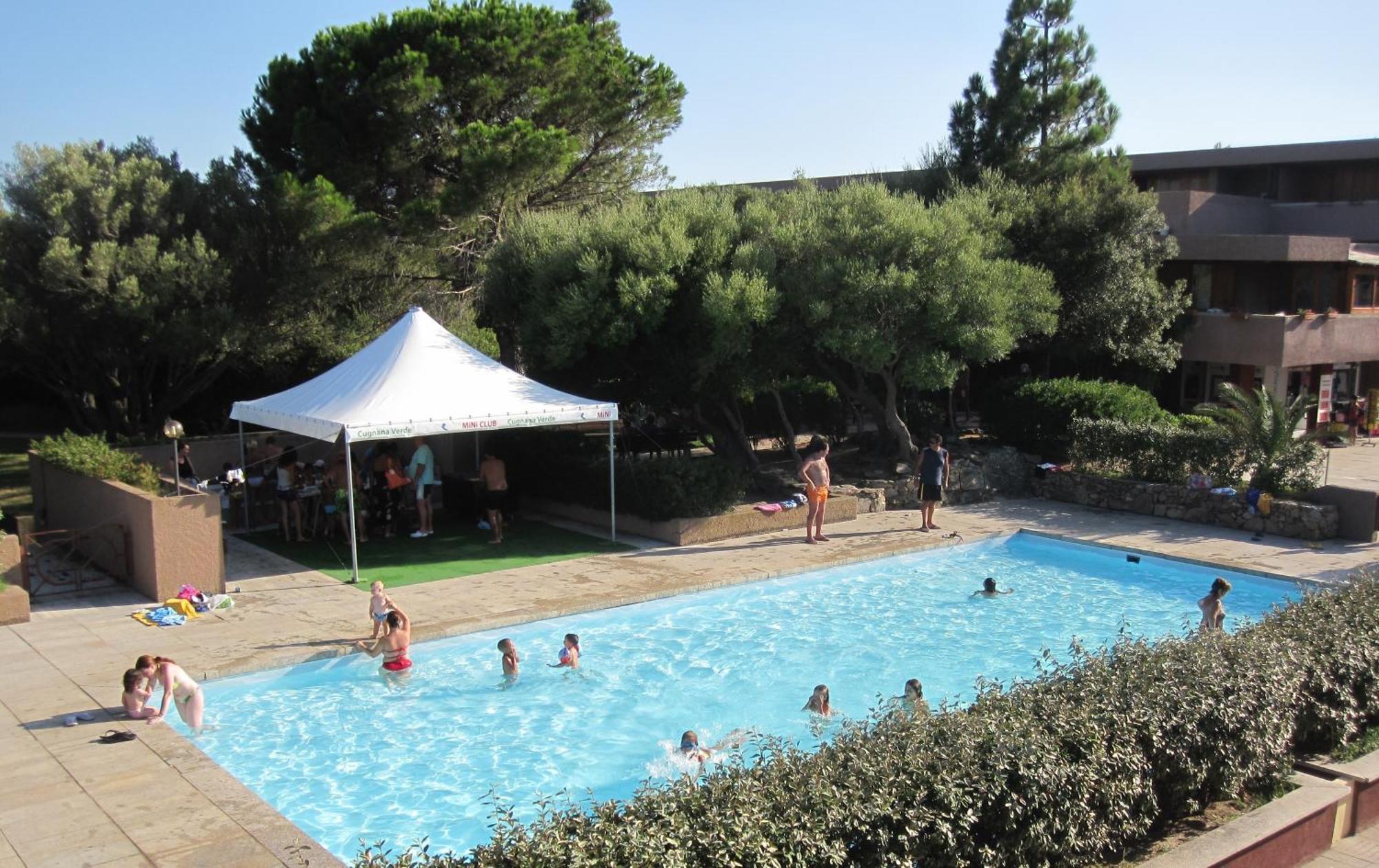 Centro Vacanze Cugnana Verde Portisco Exterior foto